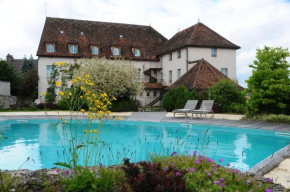 Hostellerie de la Tour d'Auxois